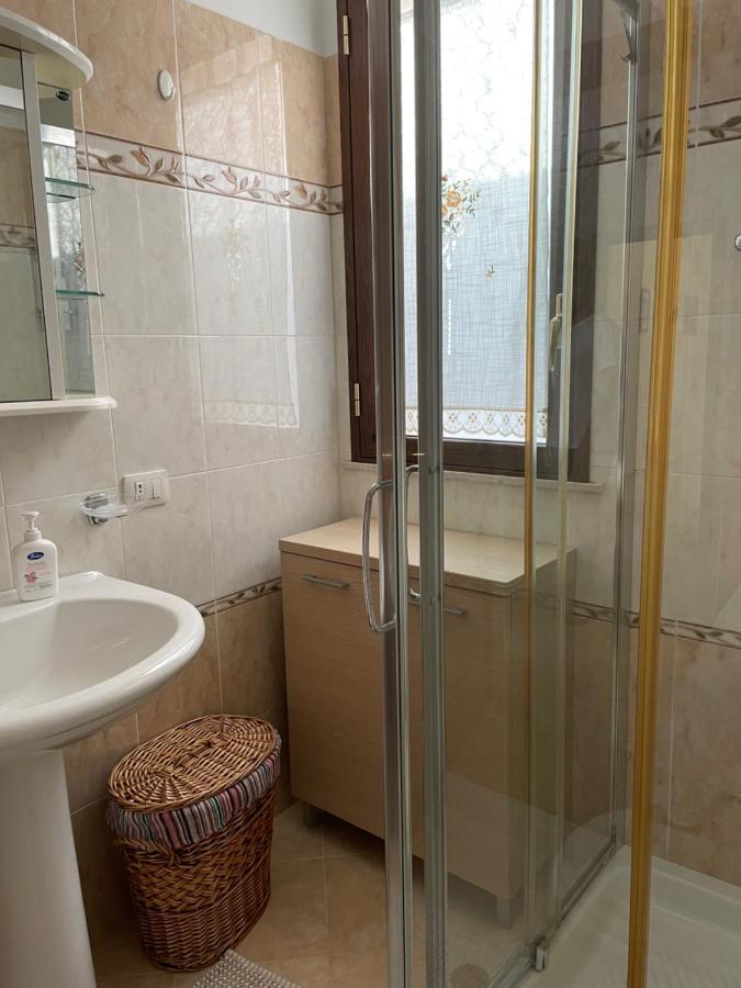 Villa Half House Floridia Exterior foto